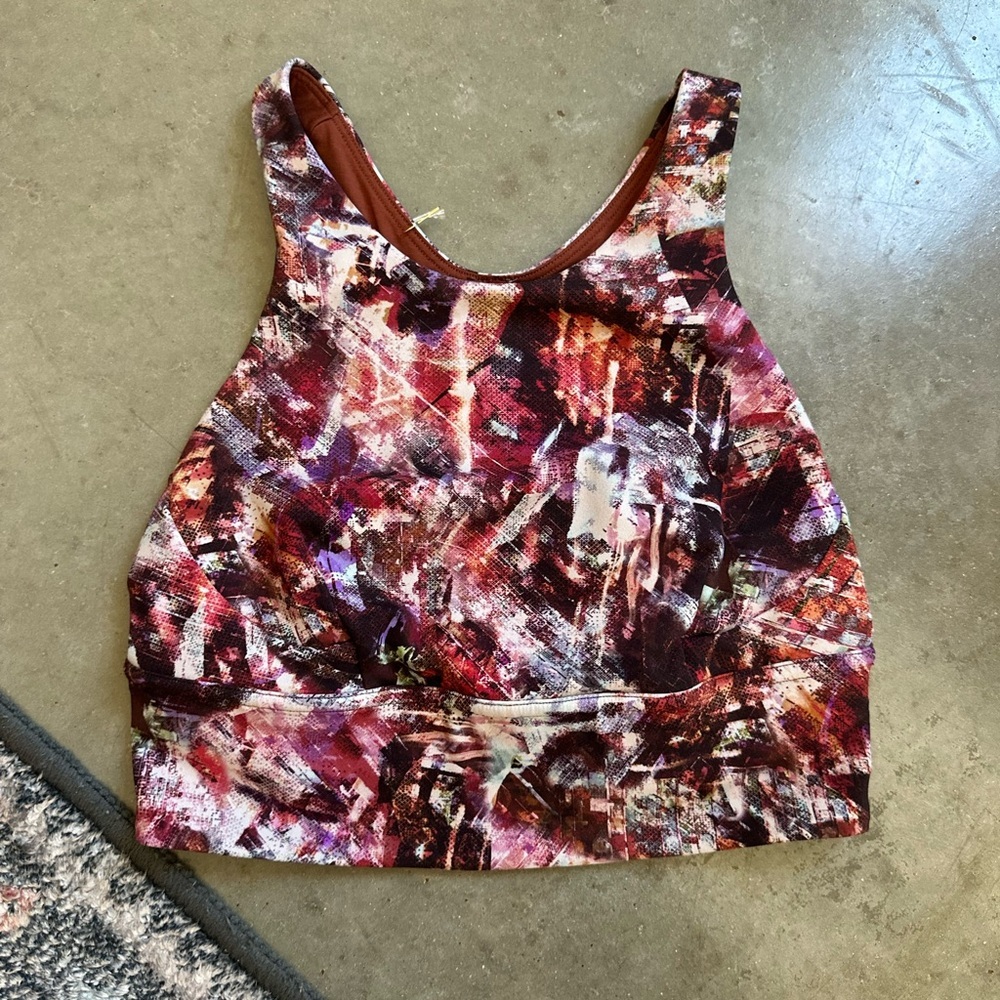 Lululemon printed maroon sports bra size 6